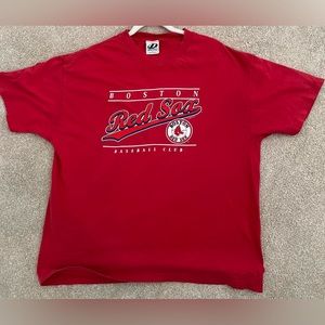 Boston Red Sox official T-shirt. Size Large. Cotton Baseball Club
